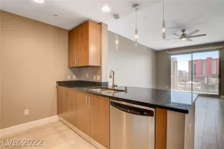 Photo #1: 2578006 Listing 