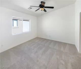 Photo #4: 2578010 Listing