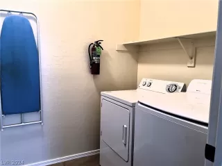 Photo #5: 2578013 Listing 