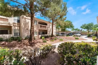 Photo #2: 2578032 Listing 