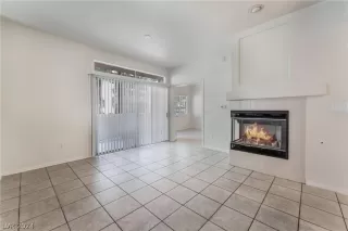 Photo #5: 2578032 Listing 