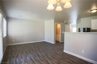 Photo #5: 2578044 Listing 