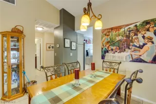 Photo #1: 2578066 Listing 