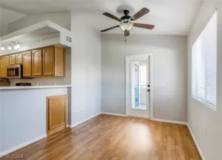 Photo #6: 2578088 Listing 