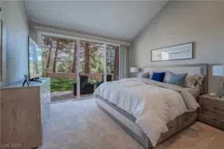 Photo #5: 2578111 Listing