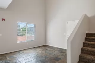 Photo #5: 2578117 Listing 