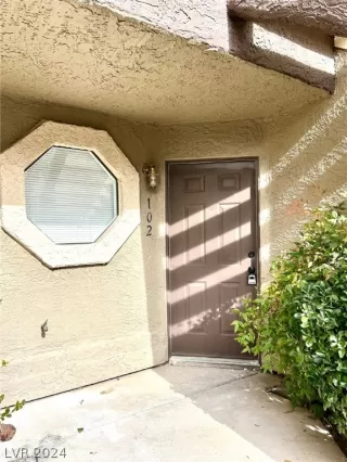 Photo #2: 2578126 Listing 