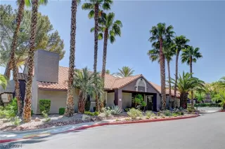 Photo #5: 2578147 Listing 