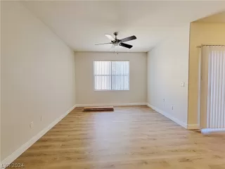 Photo #6: 2578162 Listing