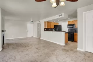 Photo #5: 2578168 Listing 