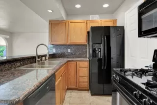 Photo #6: 2578168 Listing 