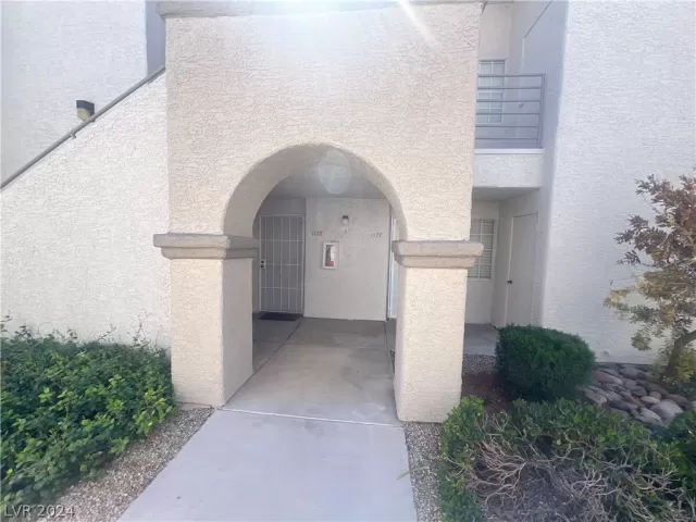 MLS: 2578170 Condo For Sale