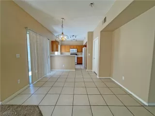 Photo #5: 2578187 Listing 