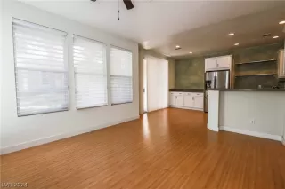 Photo #2: 2578189 Listing 