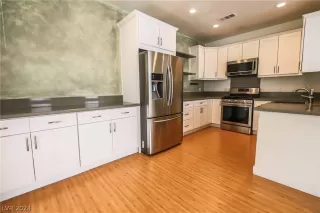 Photo #4: 2578189 Listing 