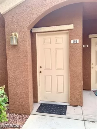 Photo #1: 2578197 Listing 