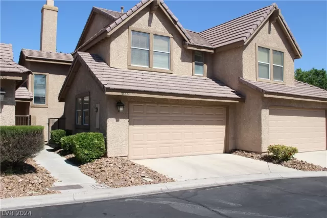 MLS: 2578211 Condo For Sale