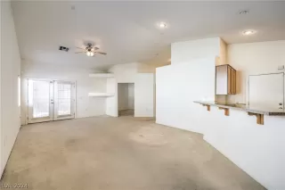 Photo #4: 2578290 Listing