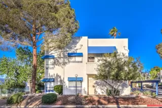 Photo #2: 2578325 Listing 