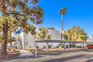 Photo #4: 2578325 Listing 