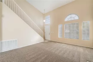 Photo #5: 2578328 Listing 