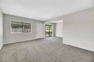 Photo #5: 2578361 Listing 