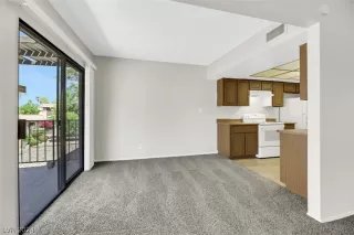 Photo #6: 2578361 Listing 