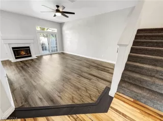 Photo #2: 2578384 Listing