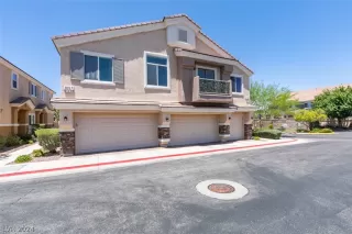 Photo #2: 2578439 Listing