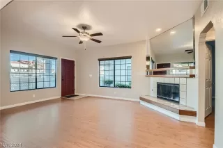 Photo #1: 2578510 Listing 