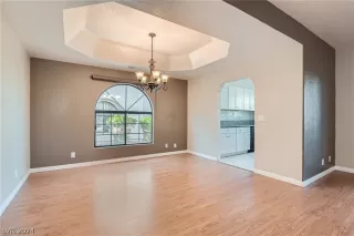 Photo #2: 2578510 Listing 