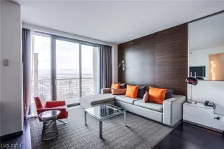 Photo #5: 2578550 Listing