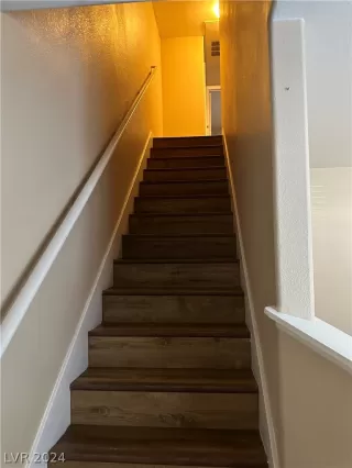 Photo #2: 2578592 Listing 