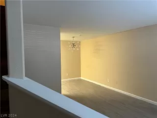 Photo #3: 2578592 Listing 