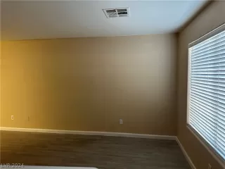 Photo #5: 2578592 Listing 