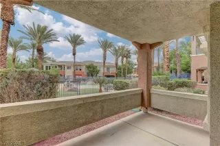 Photo #4: 2578593 Listing