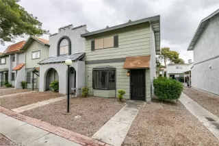 Photo #2: 2578597 Listing