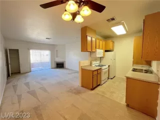 Photo #3: 2578603 Listing 