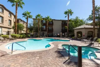 Photo #1: 2578624 Listing