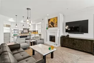 Photo #2: 2578633 Listing 