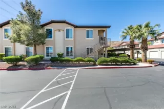 Photo #1: 2578650 Listing