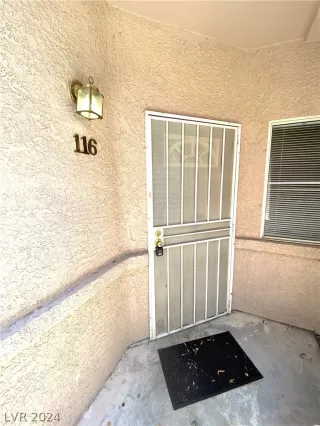 Photo #1: 2578661 Listing 