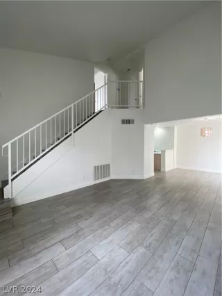 Photo #3: 2578663 Listing 