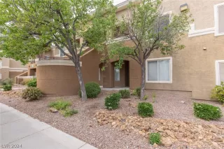 Photo #1: 2578678 Listing 