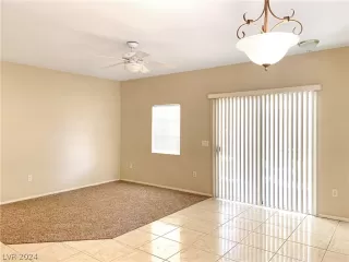 Photo #2: 2578701 Listing