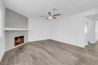 Photo #2: 2578721 Listing