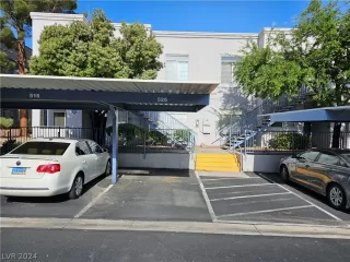 Photo #3: 2578748 Listing 