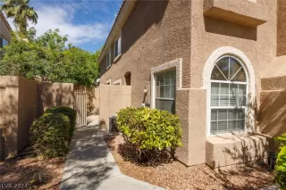 Photo #2: 2578773 Listing 