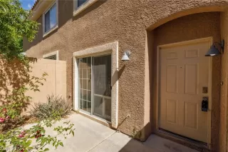 Photo #3: 2578773 Listing 