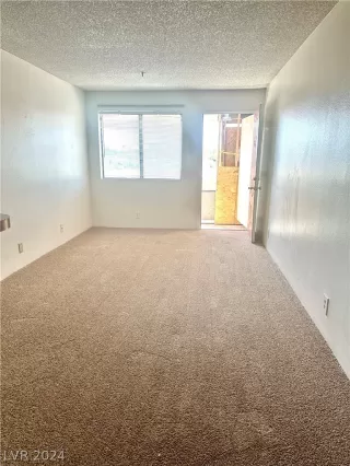 Photo #3: 2578784 Listing 